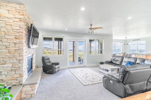 The Grand Retreat at Bear Lake in Garden City, United States