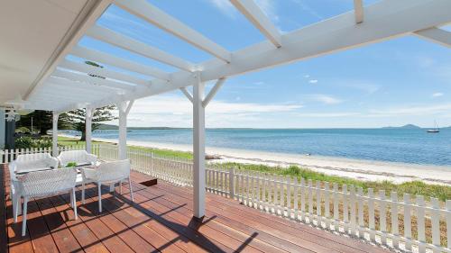The Beach Shack on Wanda Waterfront Coastal Chic — hotel in Salamander Bay