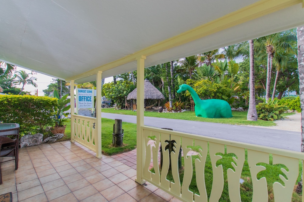 Sunset Cove Beach Resort - photo 115