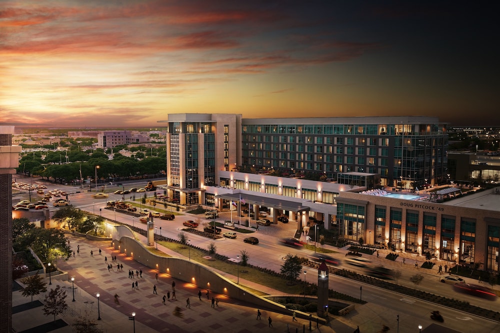 Texas A&M Hotel and Conference Center - photo 2