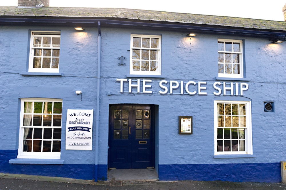 The Spice Ship - carbon neutral hotel in Weymouth