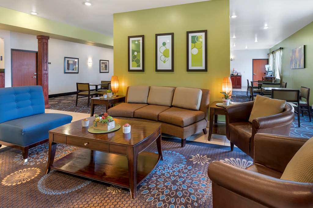 Best Western Plus Covered Bridge Inn - photo 2