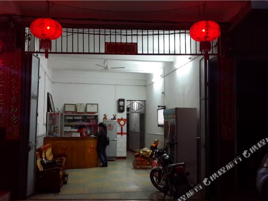 Longyan Yanjiang Hotel - last minute hotel in Longyan