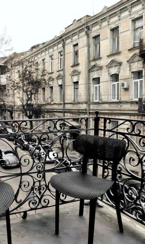 M1 Apartment