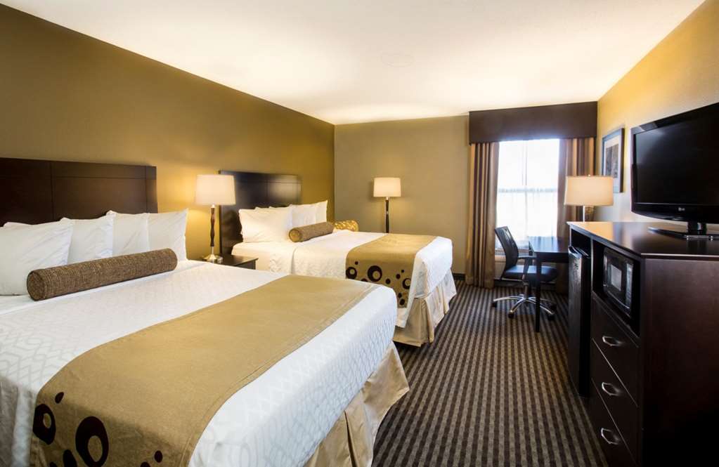Best Western Plus Mishawaka Inn - photo 9