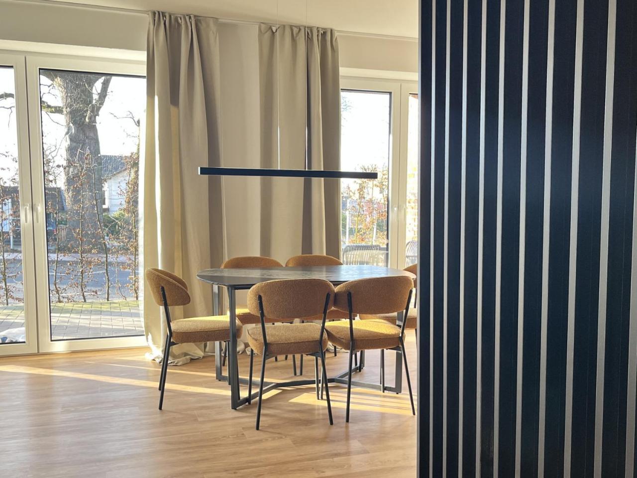 Hüder Hof am Dümmer See — 4-Star Luxury Hotel in Hude, Germany