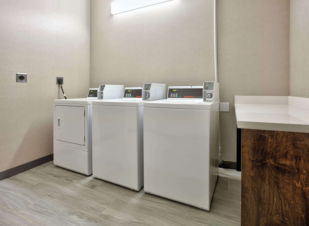 Hampton Inn & Suites by Hilton Dalhart - photo 19