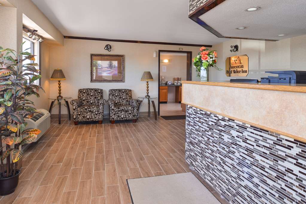 Americas Best Value Inn Pittsburgh Airport - photo 7