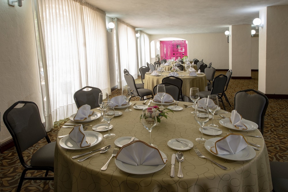 Reception hall
