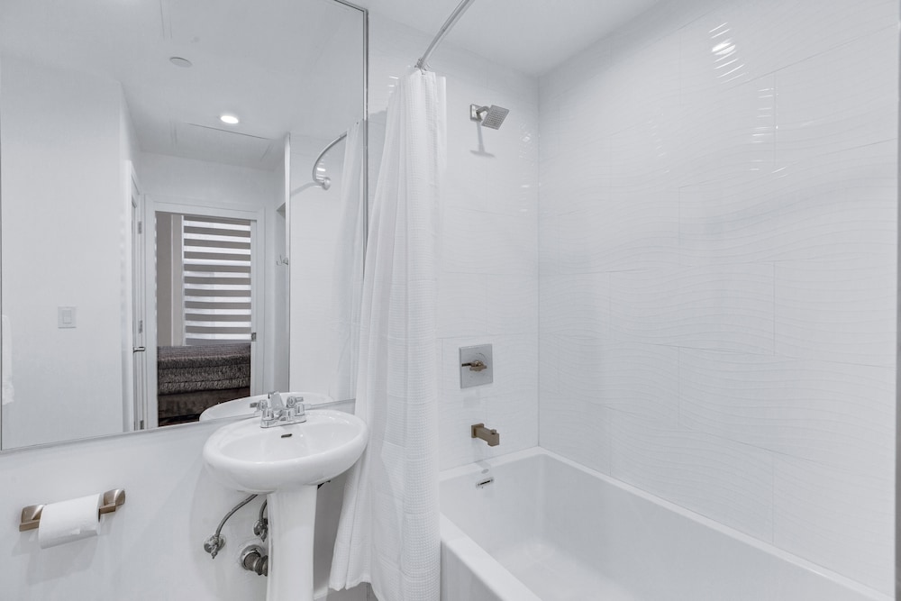 One Lux Stay HWH Downtown Los Angeles - photo 94