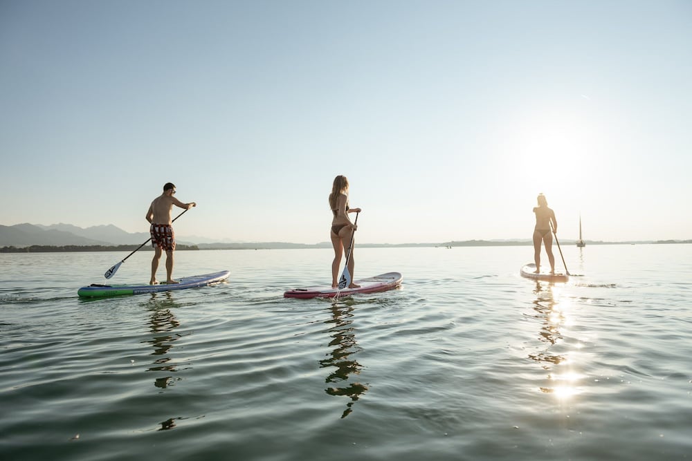 Surfing/boogie boarding
