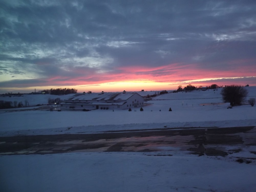 Crest Country Inn - photo 172