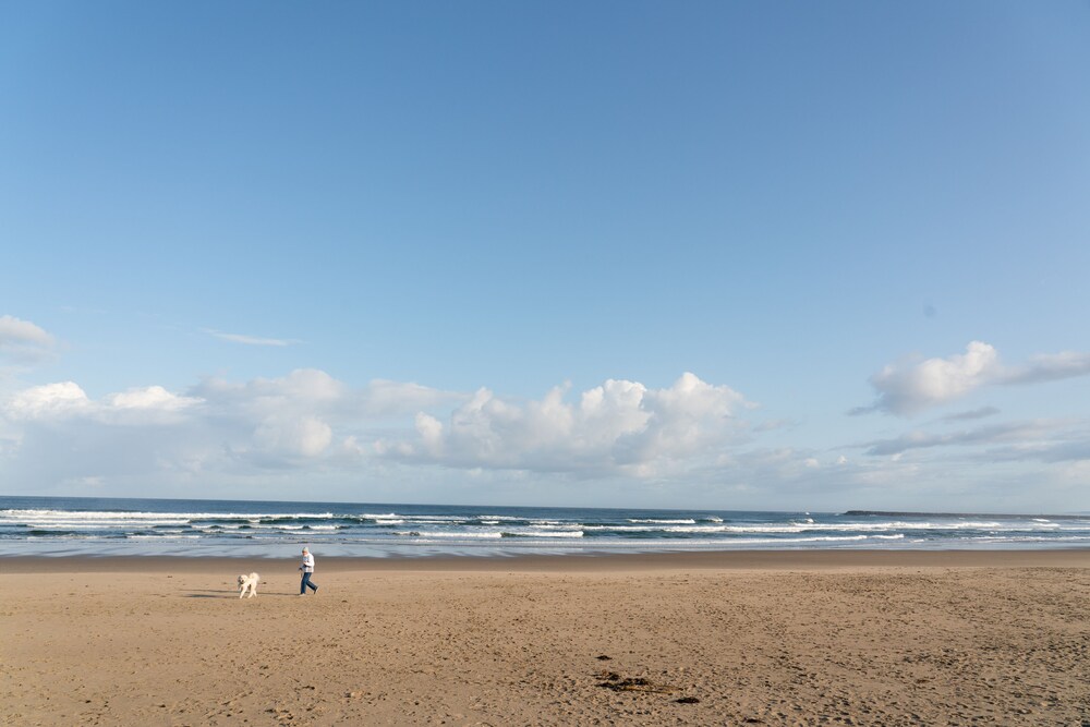 Oceanside Beachfront RV Resort - photo 20