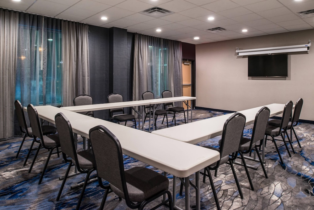 Fairfield Inn & Suites by Marriott Fort Worth Southwest at Cityview - photo 22