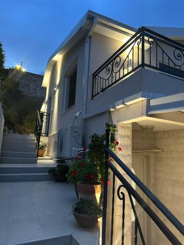 Apartman Maja — 4-Star Luxury Hotel in Herceg-Novi, Montenegro