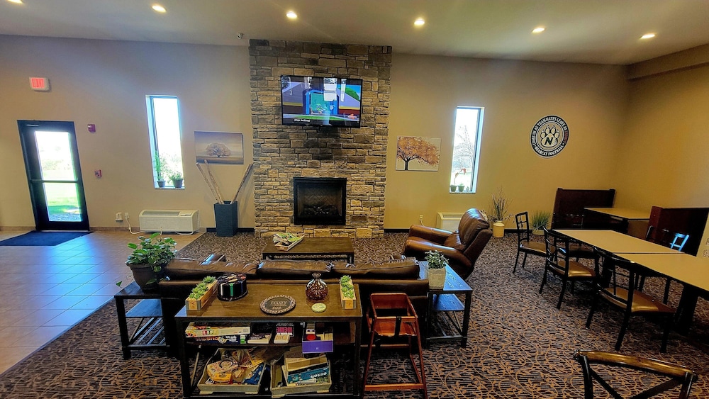 Cobblestone Inn & Suites Maryville - photo 3