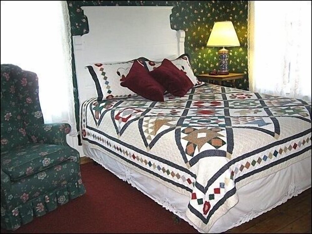 The Central House - photo 14