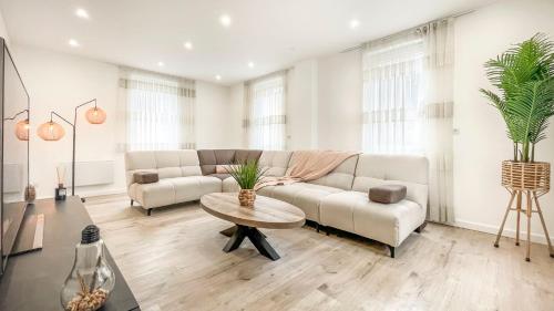 Homey Sakine Proche Centre Netflix Wifi — Cluses