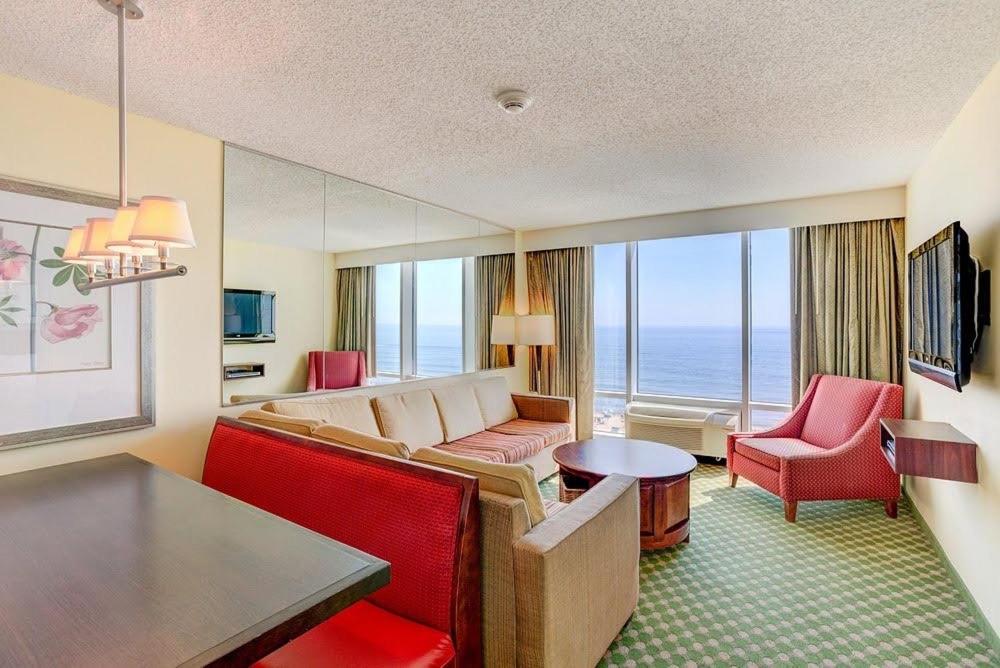 Hilton Vacation Club Ocean Beach Club Virginia Beach - photo 492