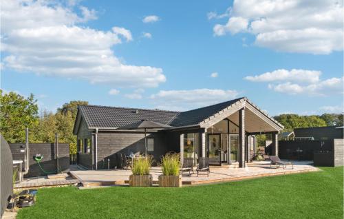 Amazing Home In Glesborg With Wifi — 5-Star Luxury Hotel in None, Denmark