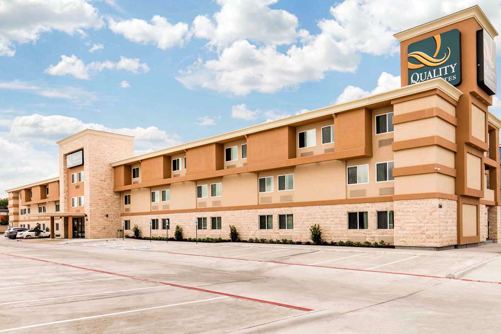 Quality Inn & Suites Plano East Richardson - photo 3