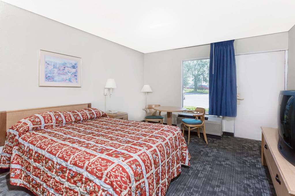 Knights Inn Fredericksburg - photo 10