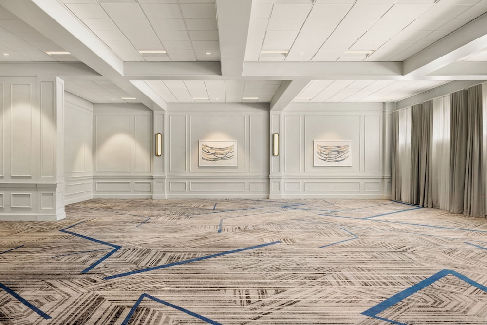 Sheraton Nashua - photo 34