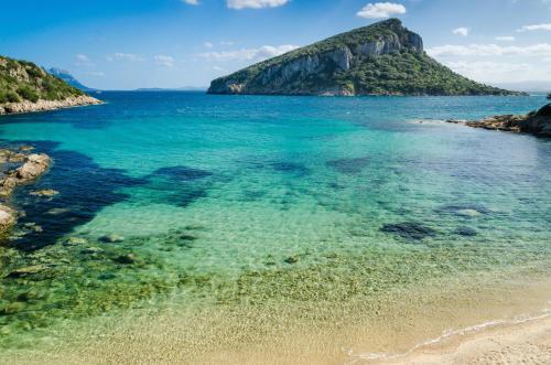 Casa Victoria — 4-Star Luxury Hotel in Golfo Aranci, Italy