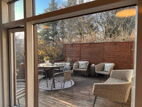 Casa Dísa Apartments A Boutique Guesthouse in Reykjavik City`s Central Park and Botanical Garden in Laugardalur Hot Spring Valley