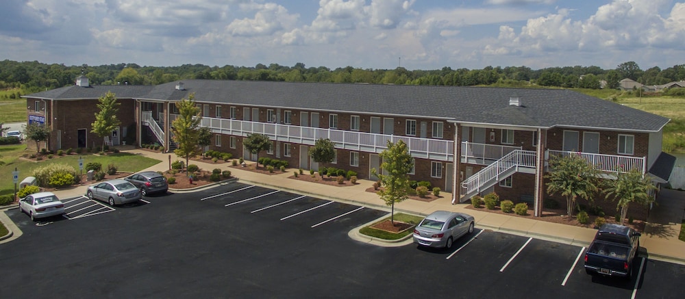 Affordable Suites Kannapolis - photo 50