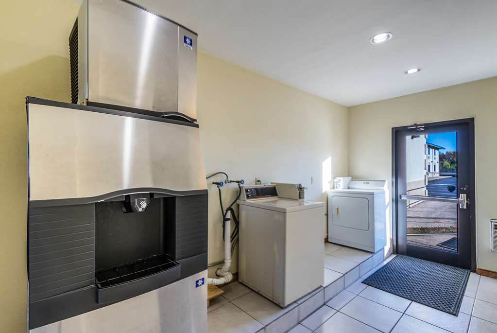Motel 6 Urbana IL - photo 23
