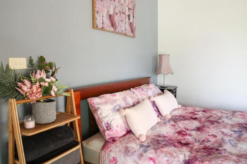 Jardine Lodge Can sleep 22 — 4-Star Luxury Hotel in Corryong, Australia