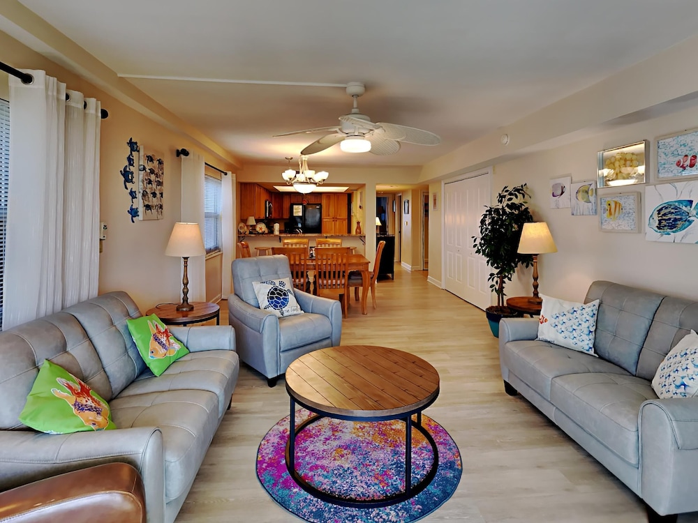 Regency Towers by Southern Vacation Rentals - photo 200