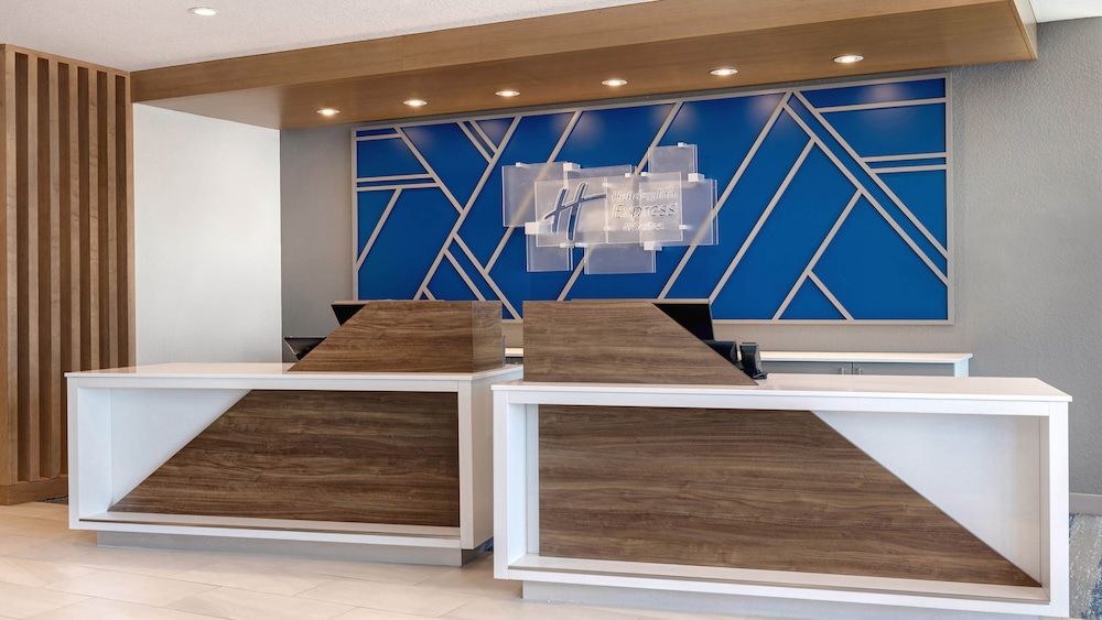 Holiday Inn Express & Suites Ontario Chino Hills by IHG - photo 3