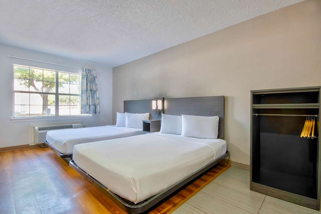 Studio 6 Extended Stay Austin TX Midtown - photo 8