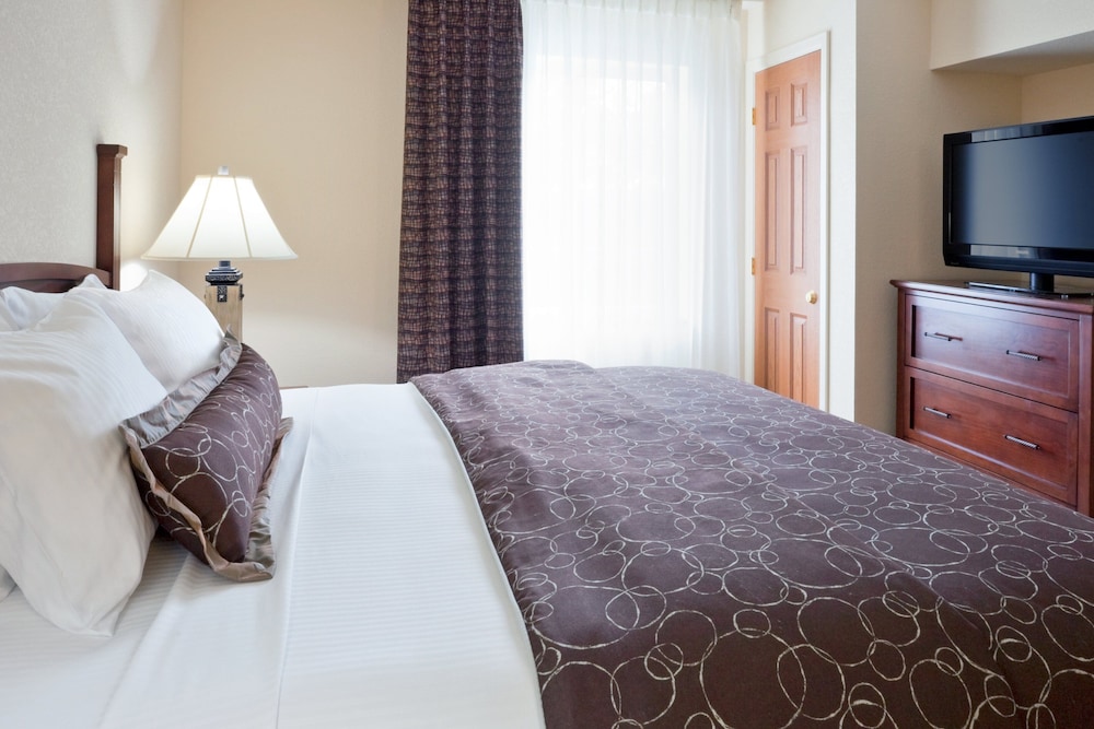 Staybridge Suites Philadelphia Valley Forge 422 by IHG - photo 8