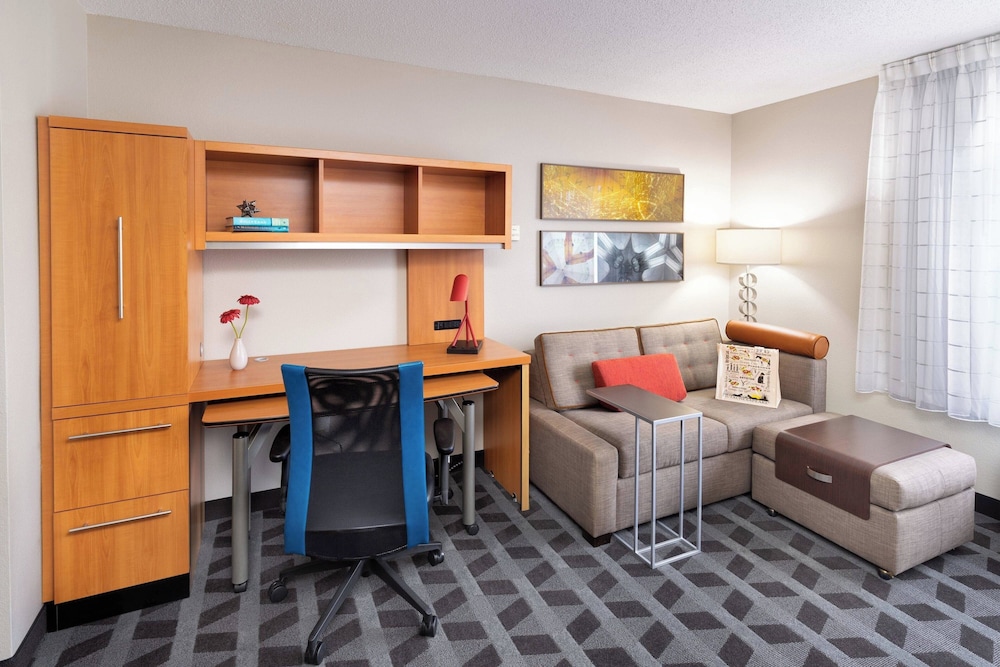 TownePlace Suites Bowie Town Center - photo 7