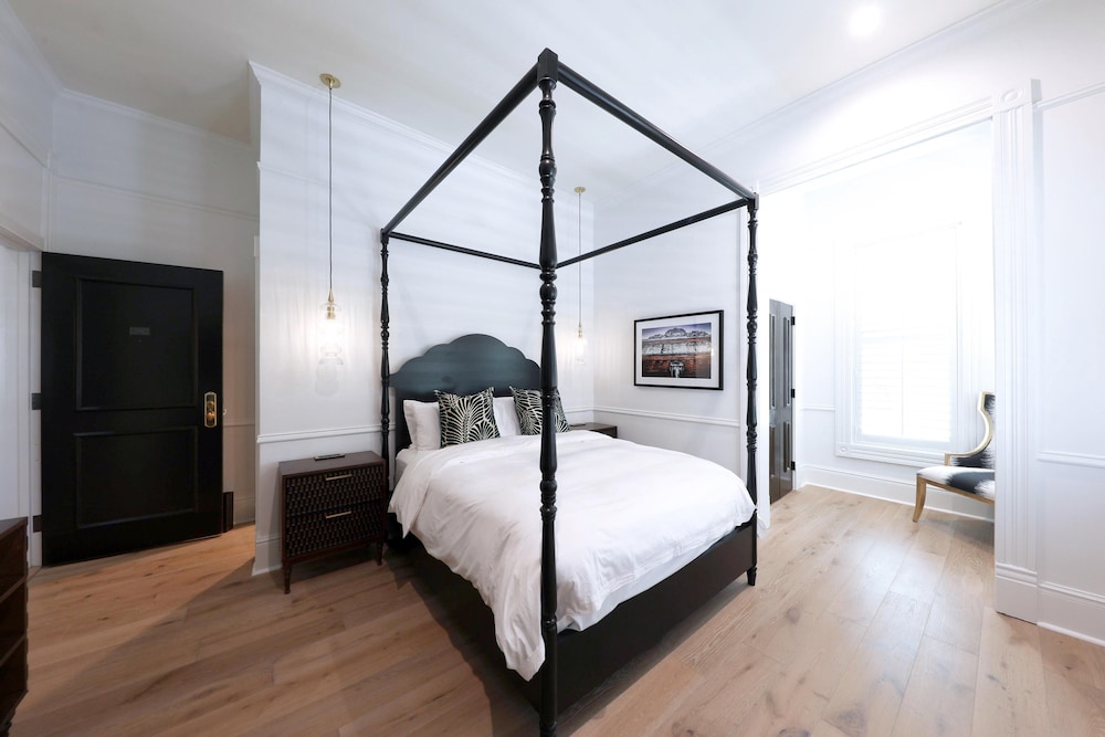 Fairmount Hotel - photo 20