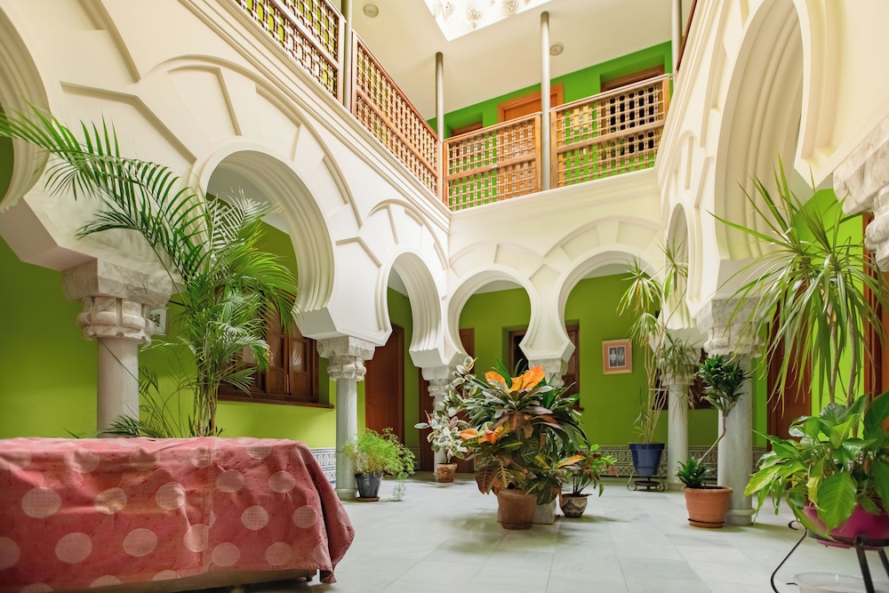 Safestay Cordoba Mezquita Catedral — carbon neutral stay, Cordoba