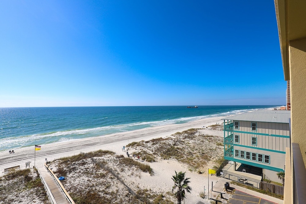 Phoenix All Suites West Hotel 402 1 Bedroom Condo by Redawning - photo 35