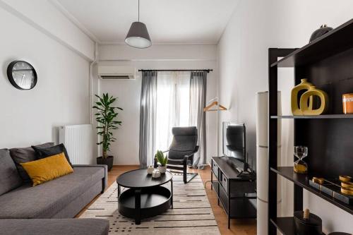 Urban Chic Hideaway Near Athens Center & Metro — 4-Star Luxury Hotel in Athens, Greece
