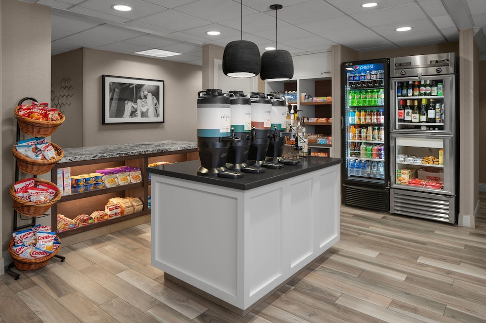Residence Inn by Marriott Tysons - photo 23
