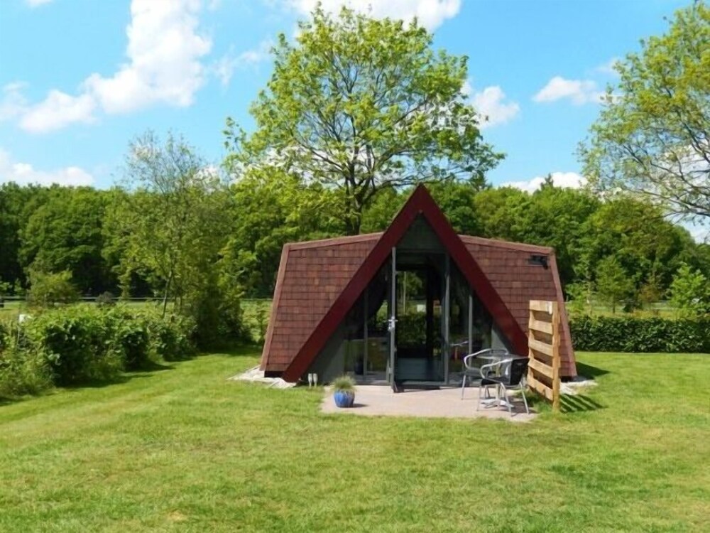 Restinn Emmen - carbon neutral hotel in Groningen