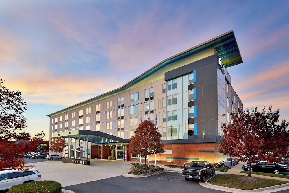 Aloft Dulles Airport North - photo 34