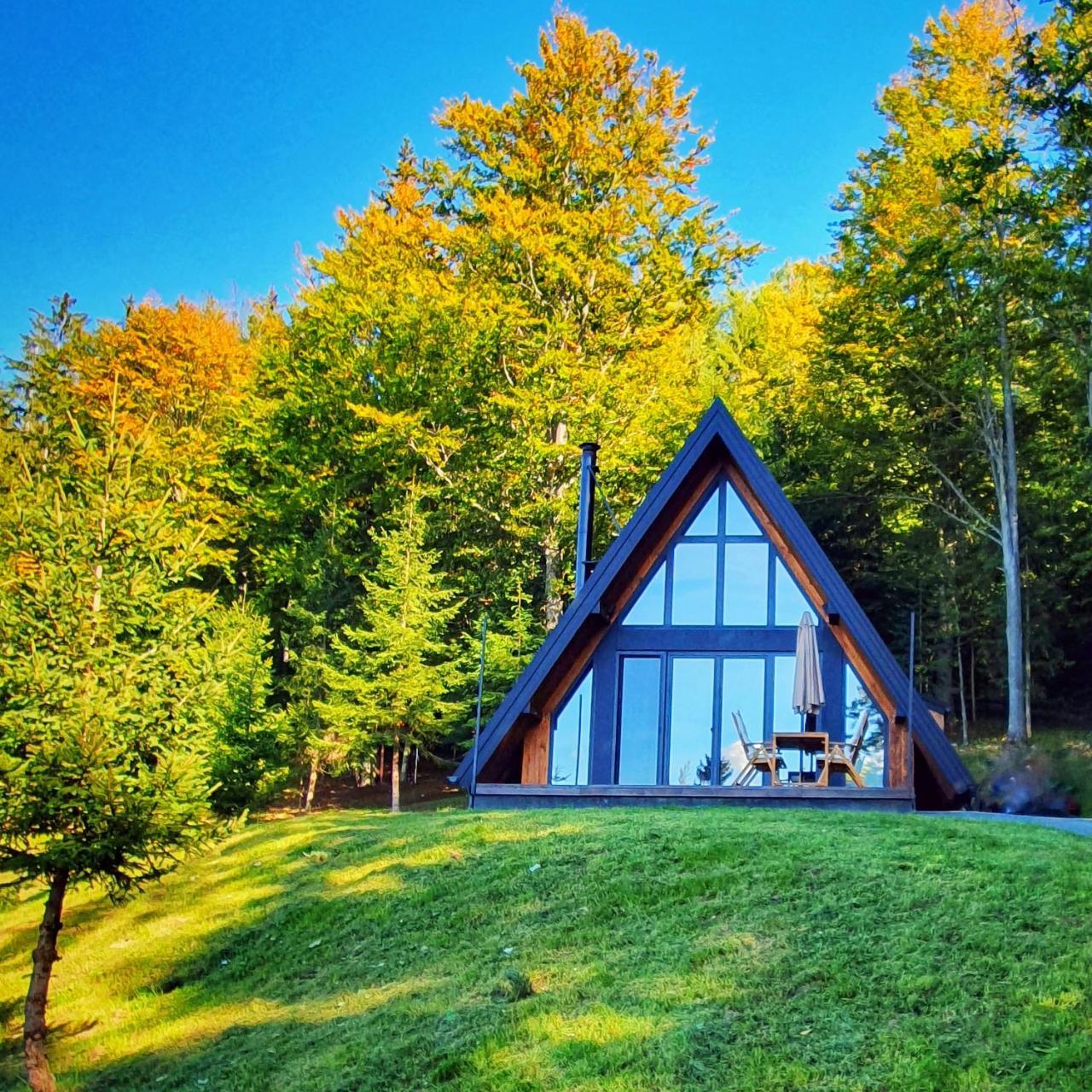 Vrleti Tare — 4-Star Luxury Hotel in Bajina Basta, Serbia