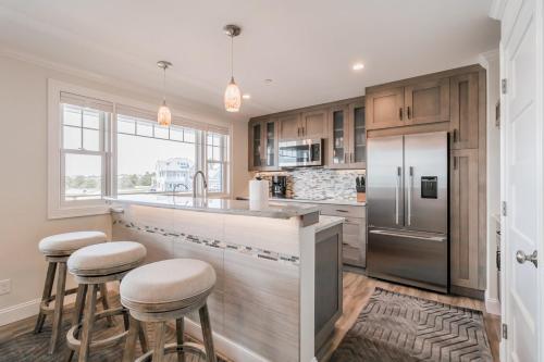 Lighthouse Suites at Pine Point - photo 71