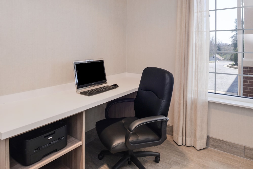 Holiday Inn Poplar Bluff by IHG - photo 36