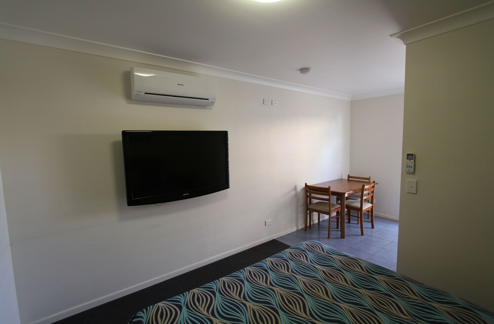Miners Rest Motel — Blackwater — photo 3