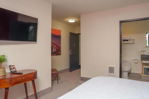 The Inn at 515 15th - photo 32