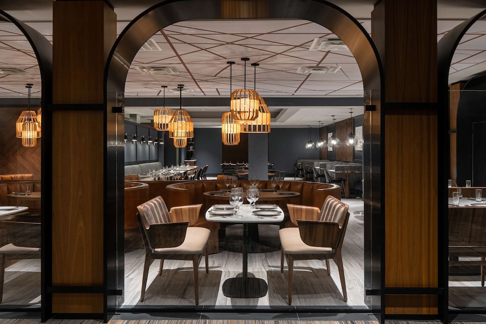 The Alloy King of Prussia a DoubleTree by Hilton - photo 39